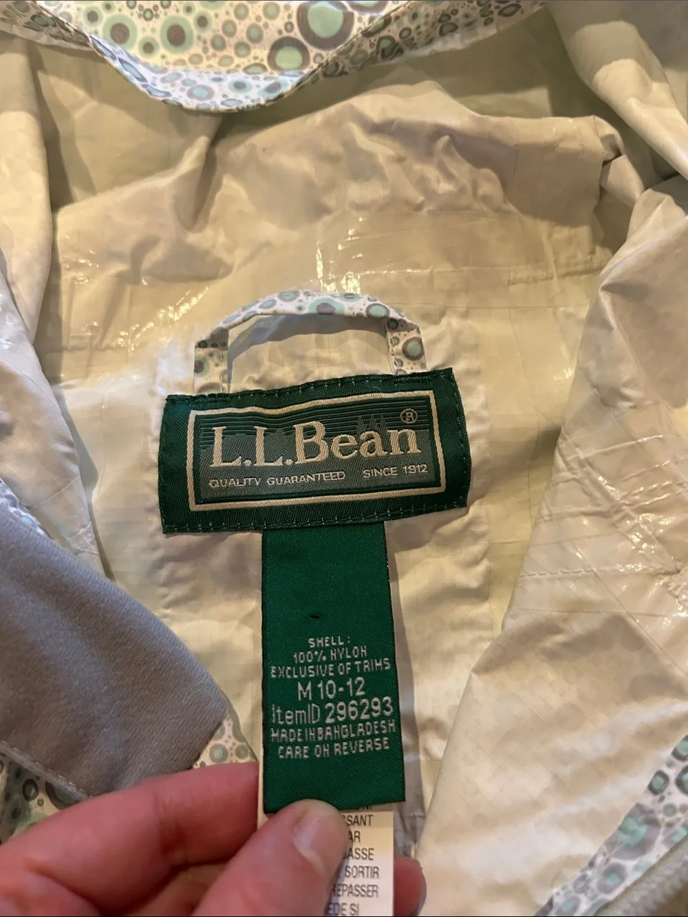 LL Bean Lightweight Hooded Rain Jacket in Mint And Gray Print